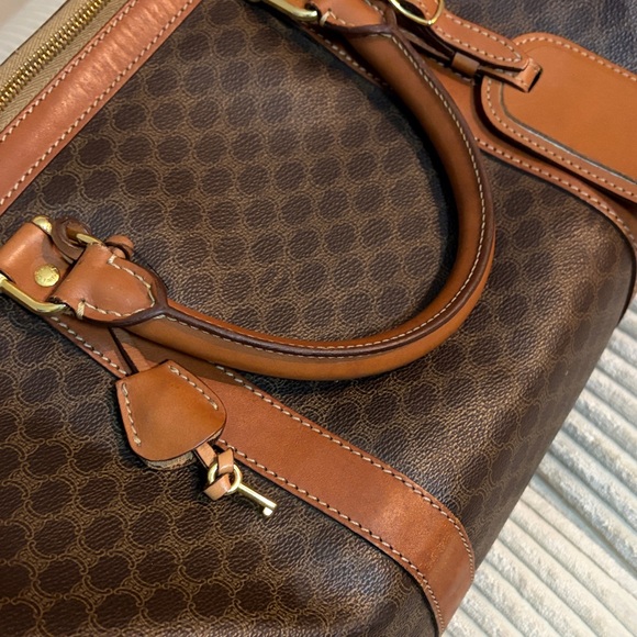 Celine Macadam Leather Duffle Excellent condition - Picture 5 of 8